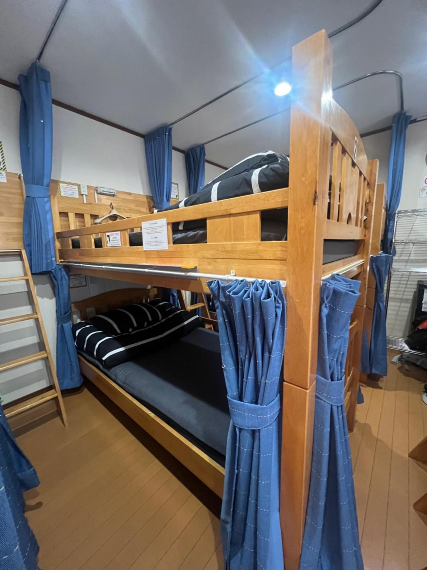 Mt Fuji Hostel Michael'S Фудзиёсида Экстерьер фото